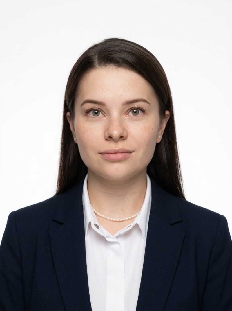 Деловой портрет на паспорт: белый фон